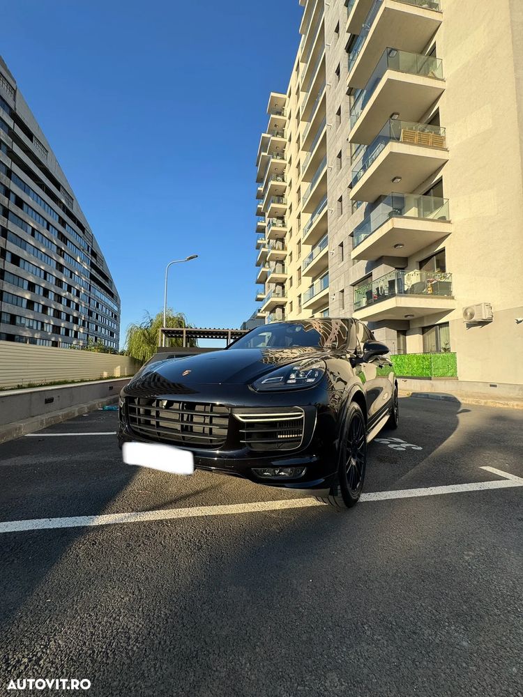 Porsche Cayenne 3.6 L GTS - 3