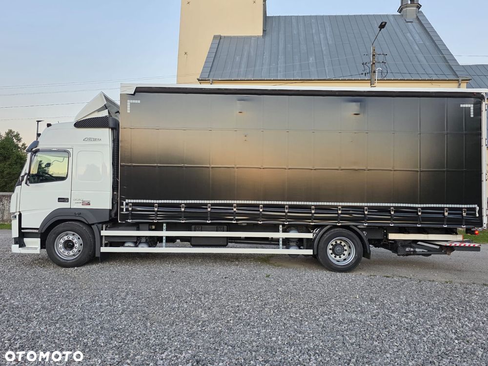 Volvo FM 330 / FIRANKA / WINDA / 19 EUROPALET / SPROWADZONY / SYPIALKA / AUTOMAT - 17