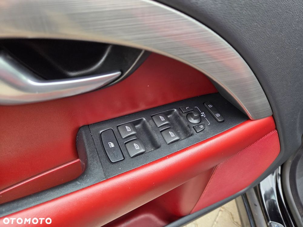 Volvo V70 2.5T Summum - 22