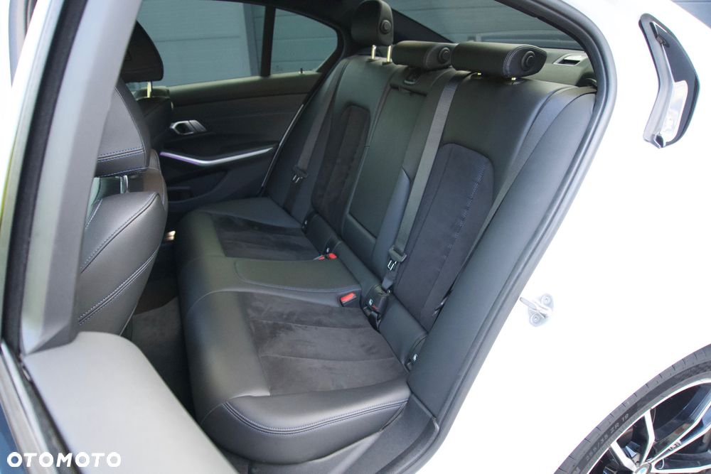 BMW Seria 3 - 21