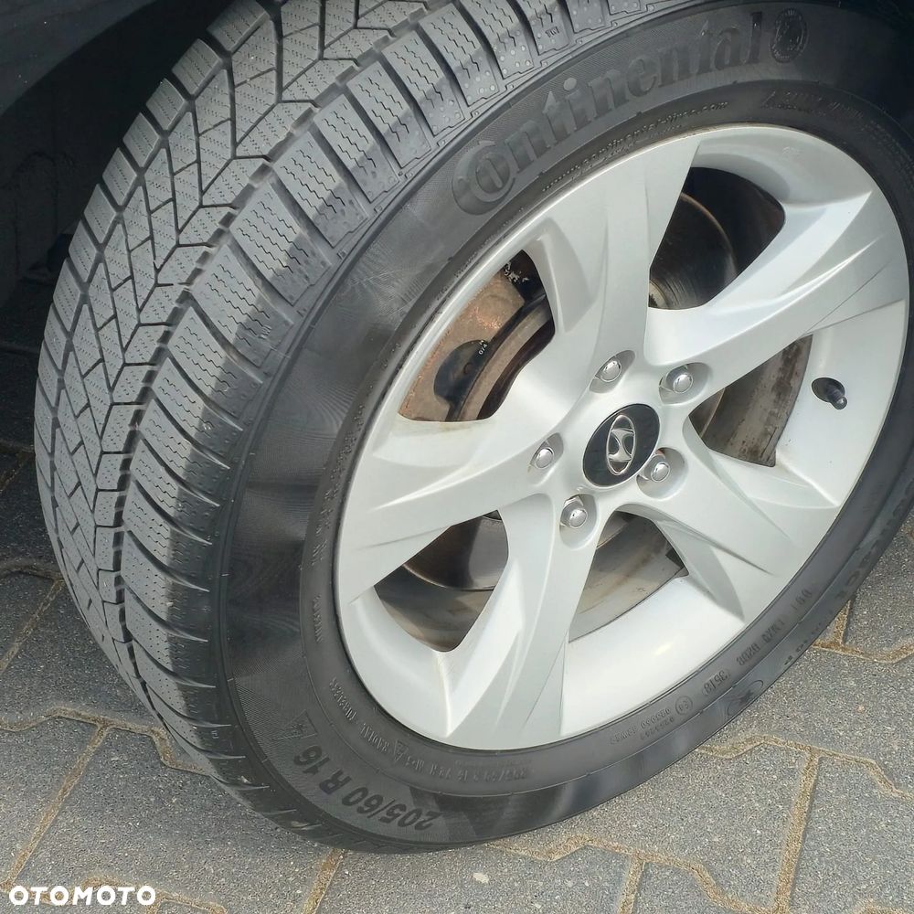 Hyundai i40 Kombi 1.7 CRDi Premium - 10