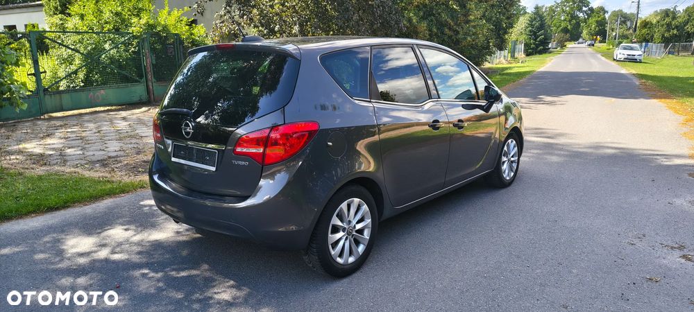 Opel Meriva 1.4 T Cosmo S&S - 4