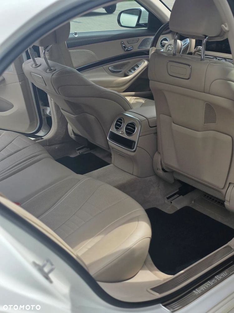 Mercedes-Benz Klasa S 400 d 4-Matic L 9G-TRONIC - 11