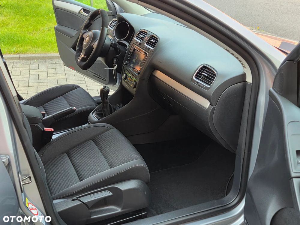 Volkswagen Golf 1.2 TSI BlueMotion Technology MATCH - 21