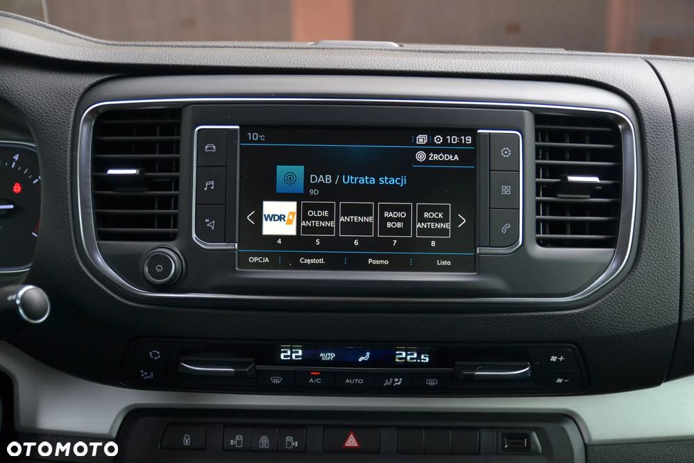 Peugeot Traveller 2.0 BlueHDi Standard Allure - 29