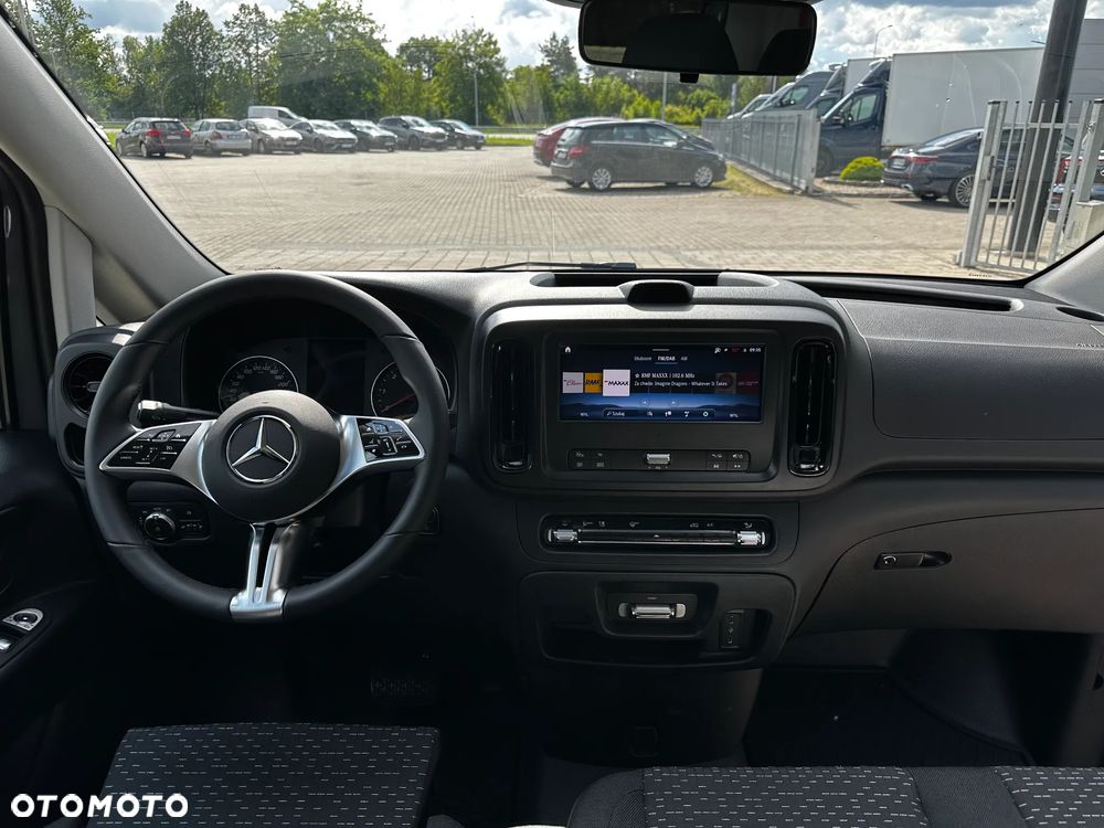 Mercedes-Benz Vito - 25