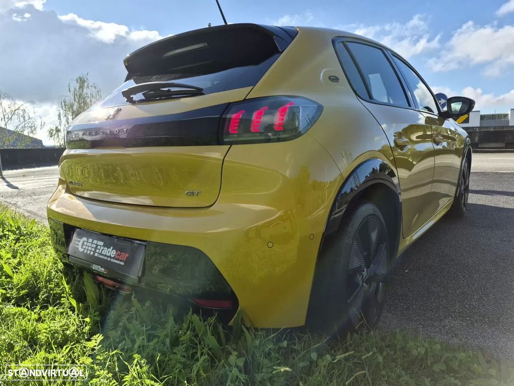 Peugeot e-208 50 kWh GT - 10