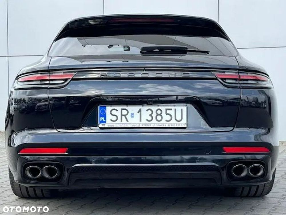 Porsche Panamera - 11