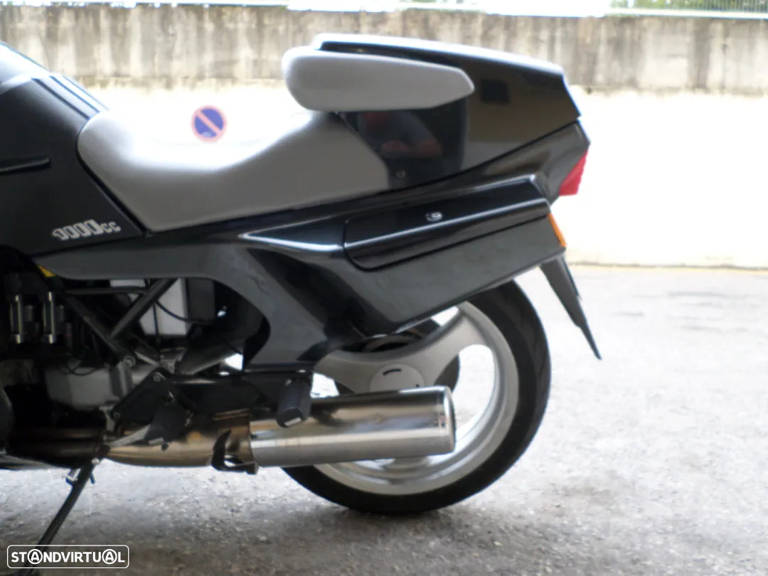 BMW K1 Black Edition - 14