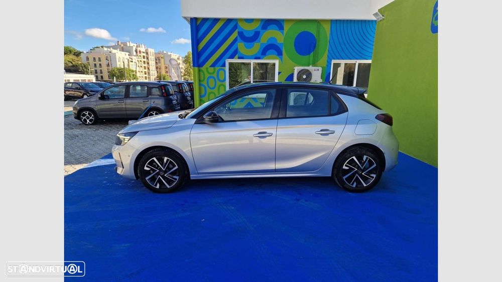 Opel Corsa 1.2 T GS - 3