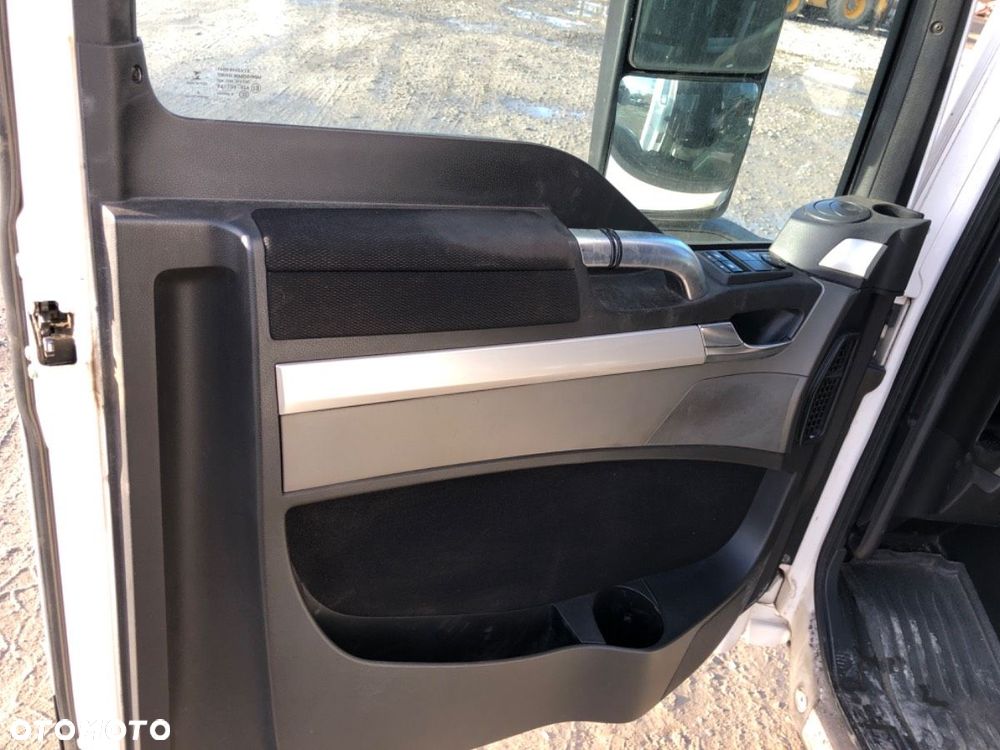 KABINA KOMPLETNA  MAN TGX I 2006 - 2022 18.440 324 kW [441 KM] 4x2 2012 EURO 6 XLX BRUTTO - 15