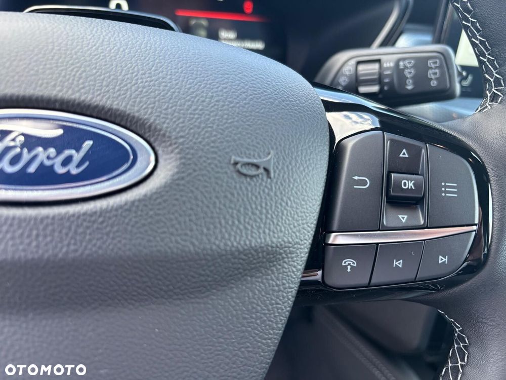 Ford Kuga - 23