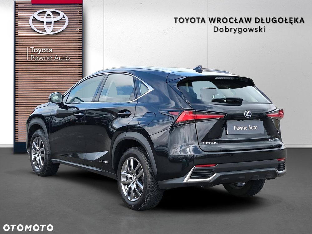 Lexus NX 300h Elegance + Business AWD - 5