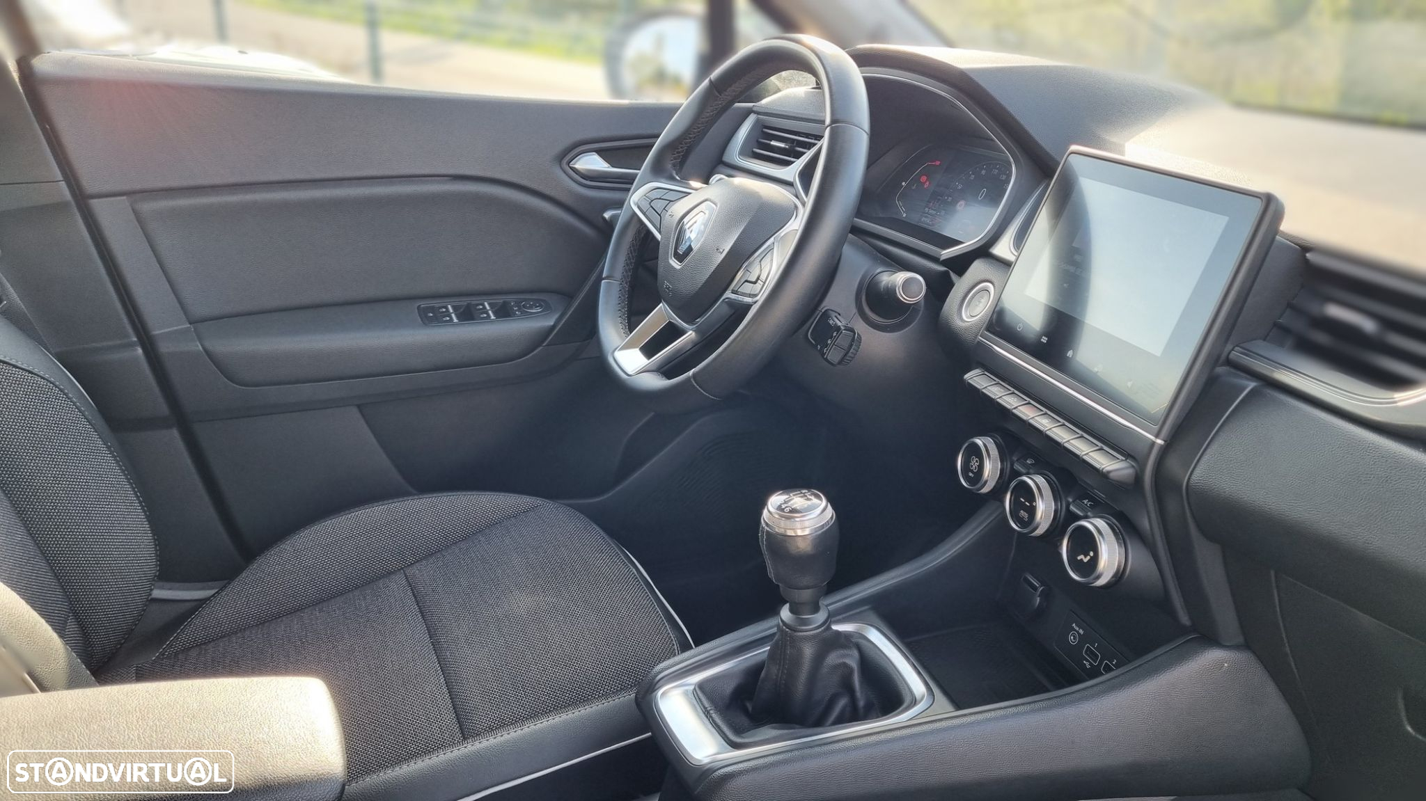 Renault Captur - 6
