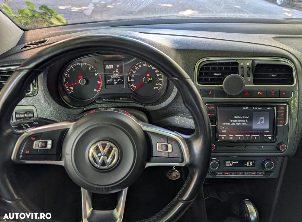 Volkswagen Polo - 12