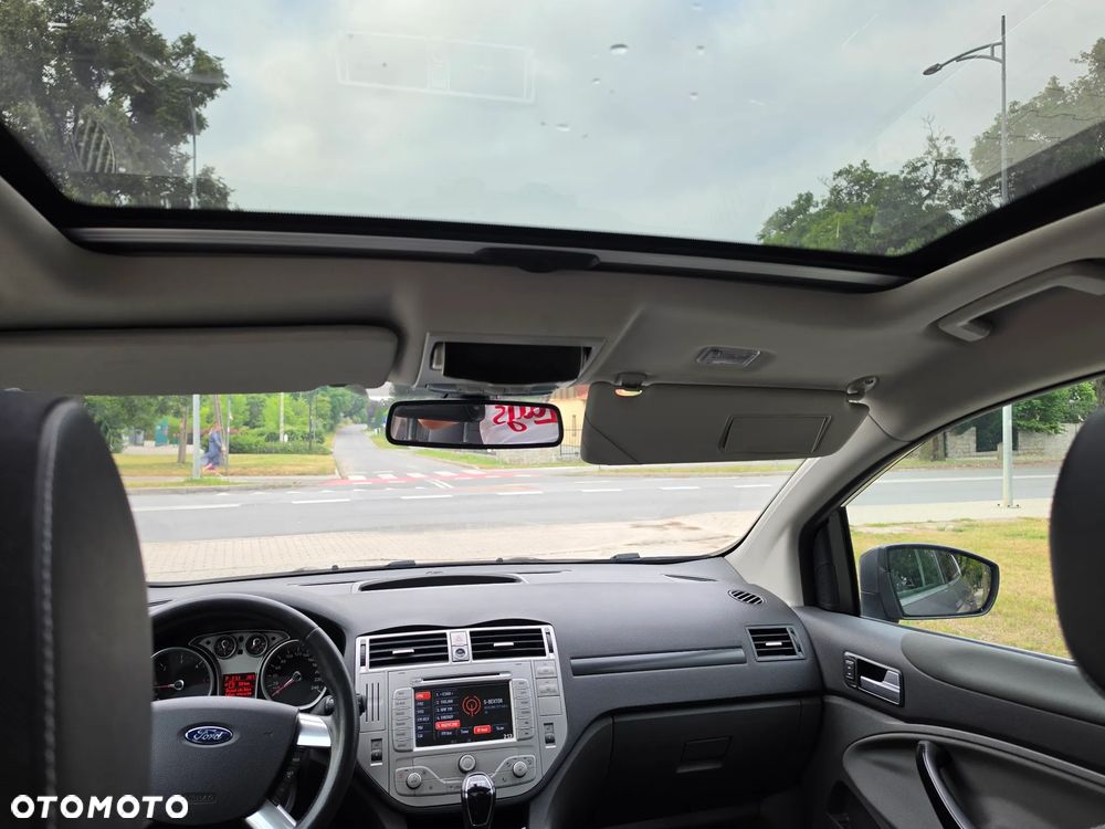 Ford Kuga 2.0 TDCi 4WD Titanium - 16