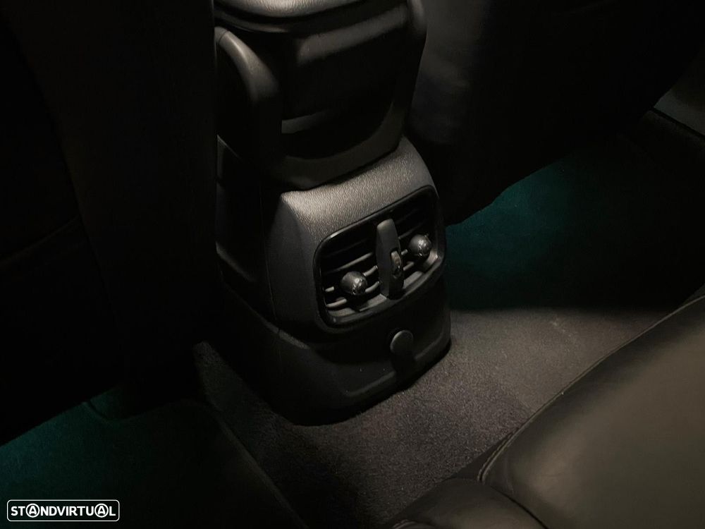 MINI Countryman Cooper SE ALL4 Auto - 31