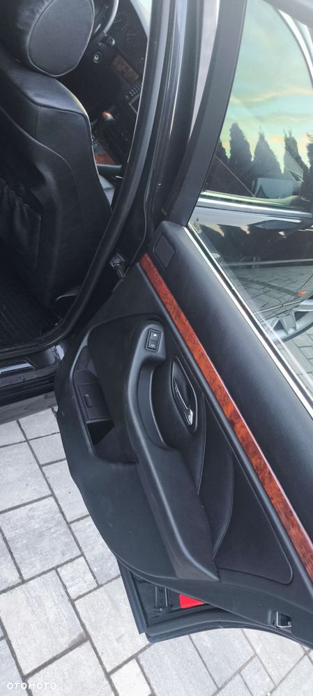 BMW Seria 5 - 15