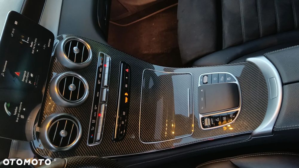 Mercedes-Benz GLC - 9