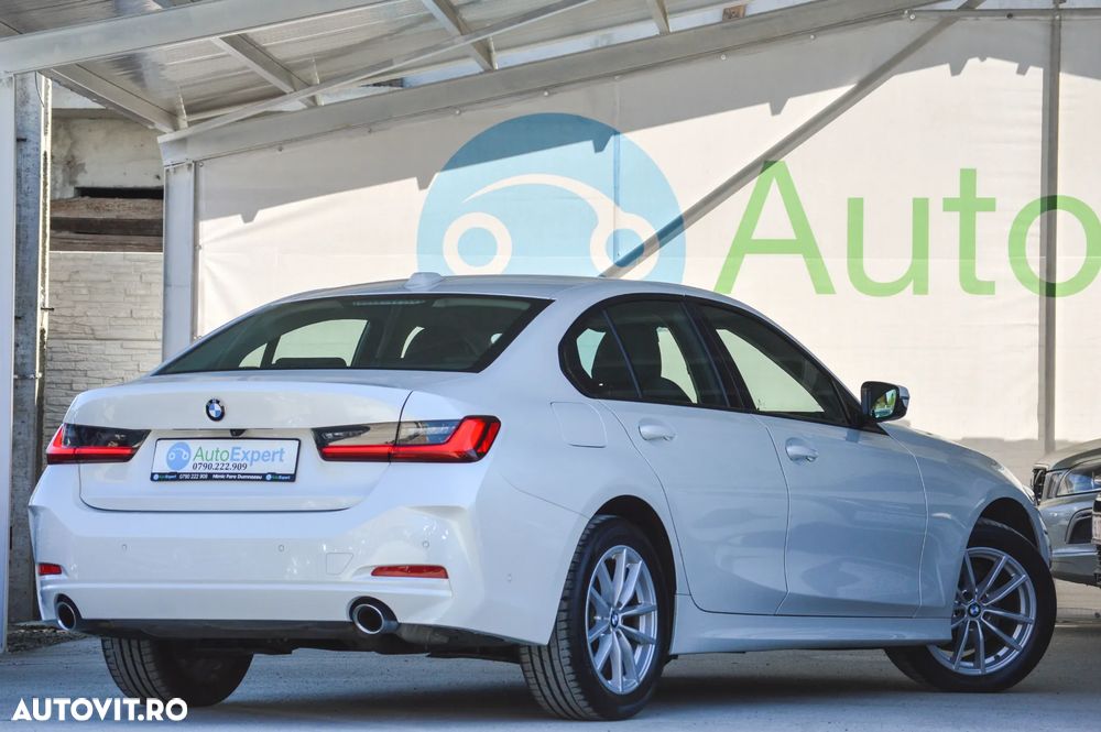 BMW Seria 3 320i Aut. Luxury Line - 11