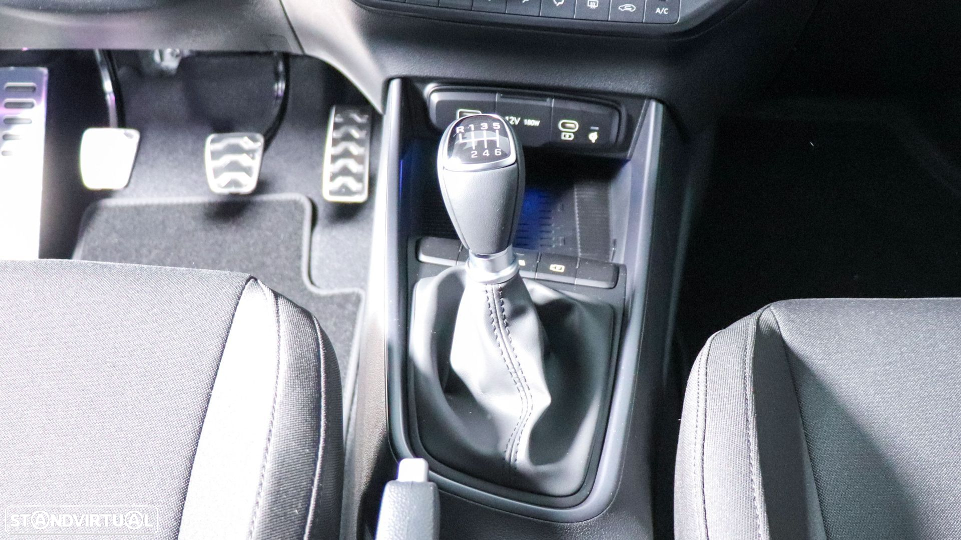 Hyundai Bayon 1.0 T-GDI Premium - 14