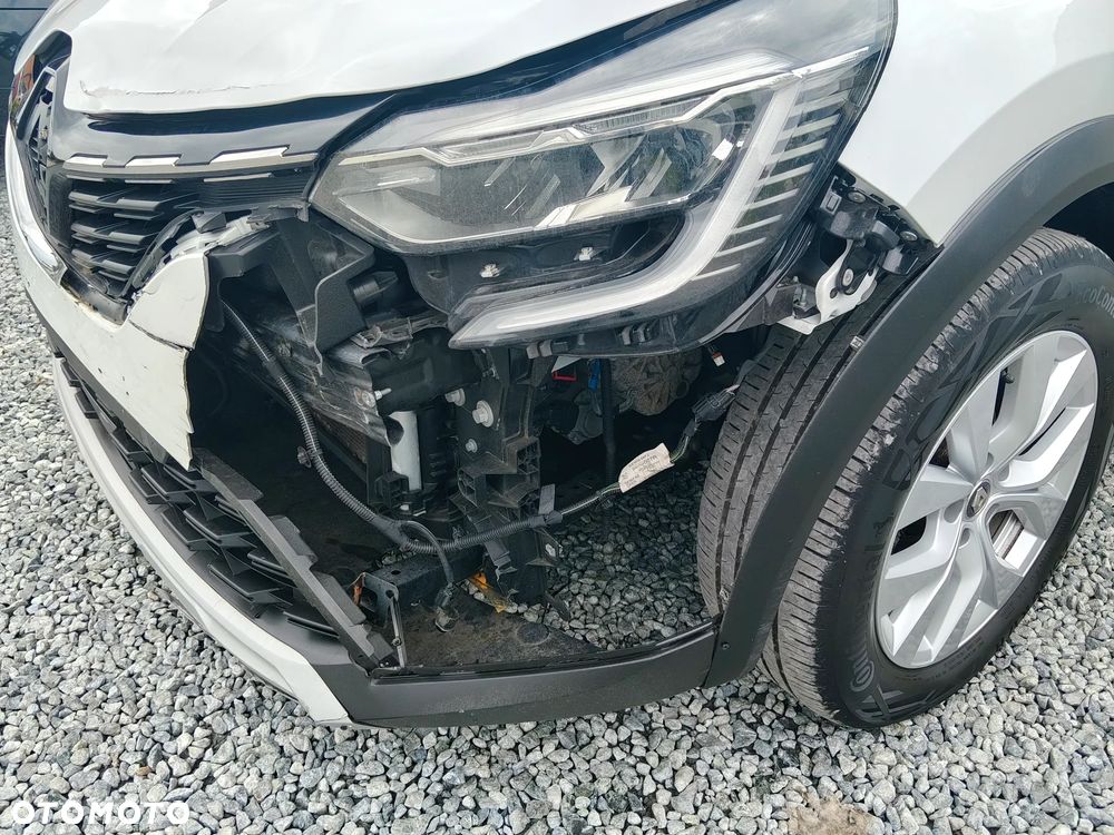 Renault Captur - 22