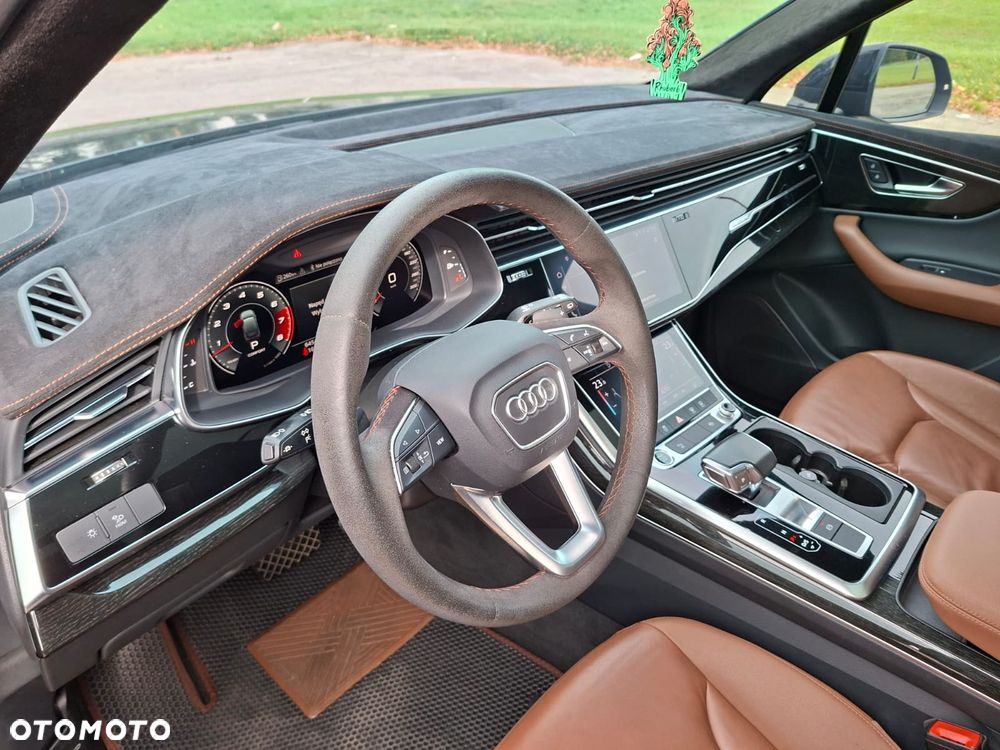 Audi Q7 - 18