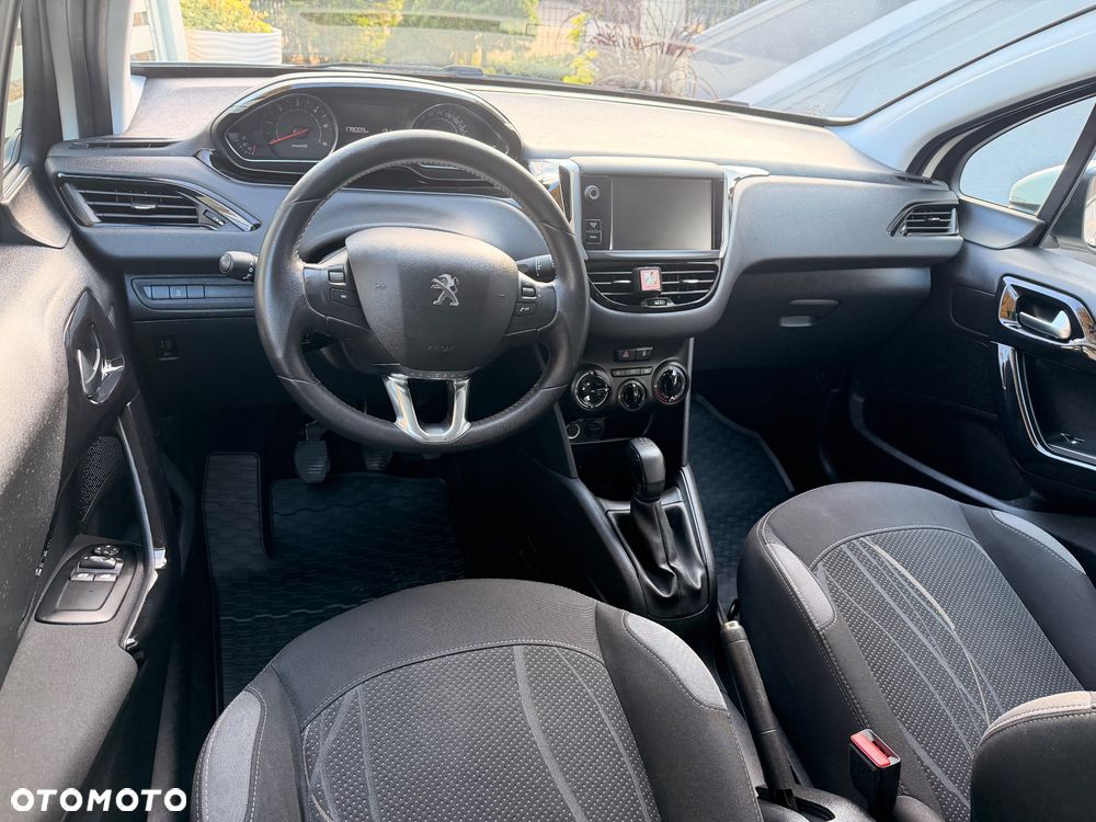Peugeot 208 HDi 68 Like - 16