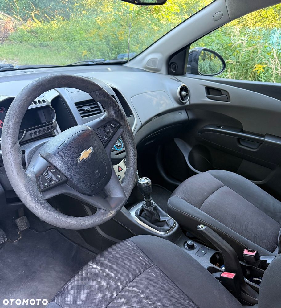 Chevrolet Aveo 1.2 LS+ - 7