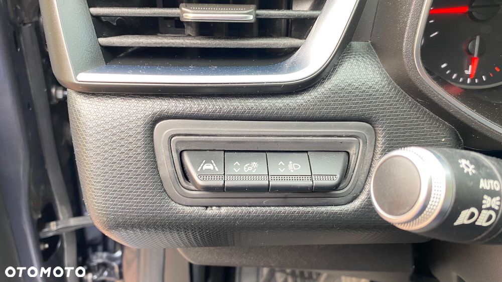 Renault Clio TCe 100 EDITION ONE - 18