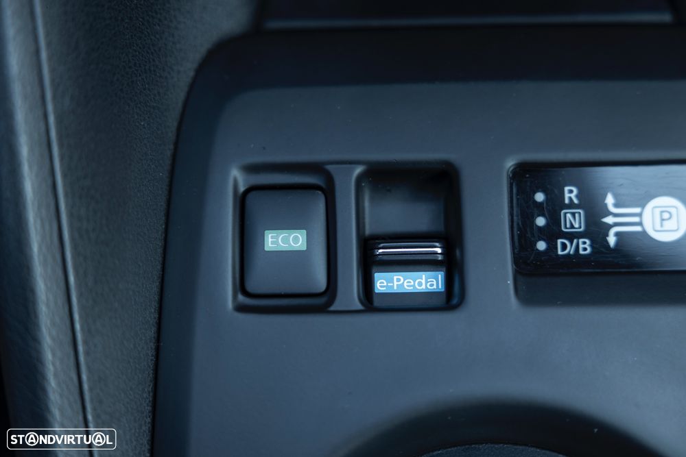 Nissan Leaf N-Connecta - 14