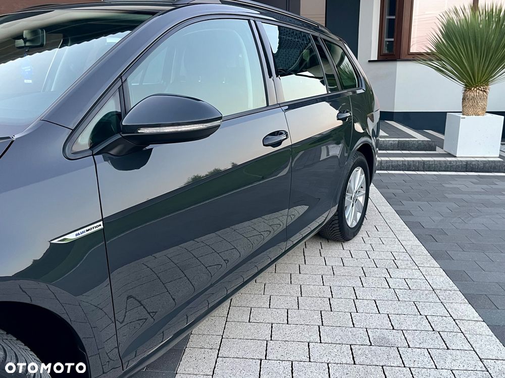 Volkswagen Golf 1.6 TDI BlueMotion Technology Lounge - 4