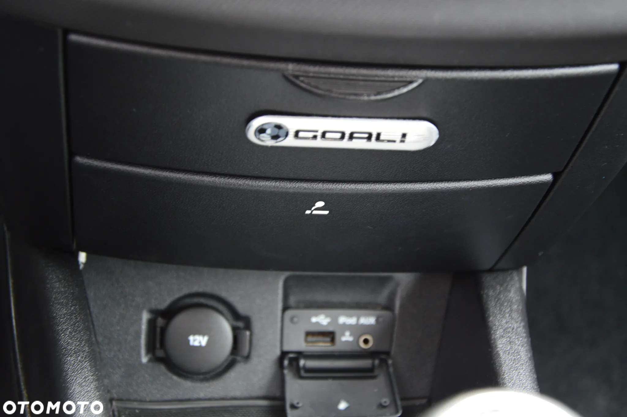 Kia Ceed Cee'd 2.0 crdi Comfort + - 8