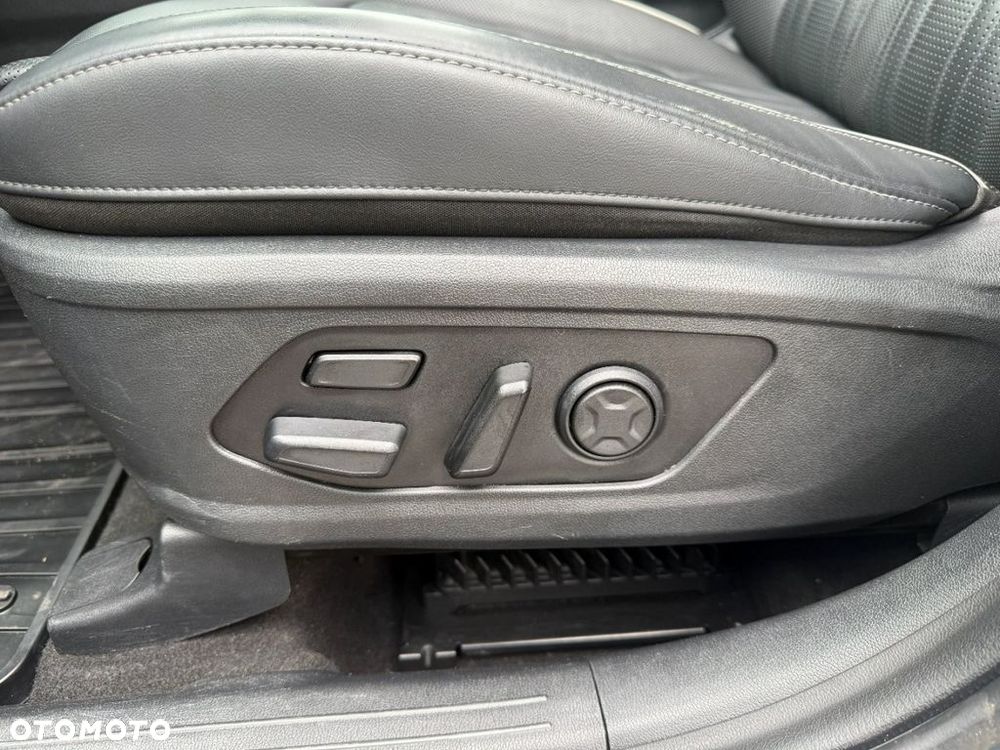 Kia Sorento 2.2 CRDi Prestige Line 4WD DCT 7os - 24