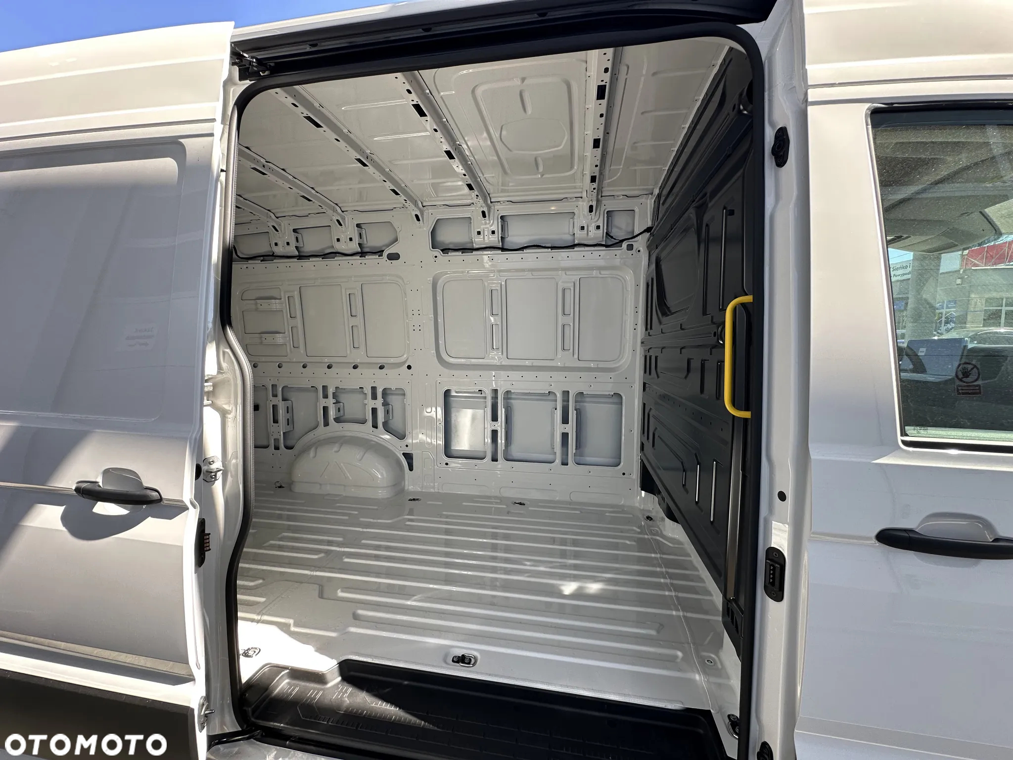 Volkswagen Crafter - 10