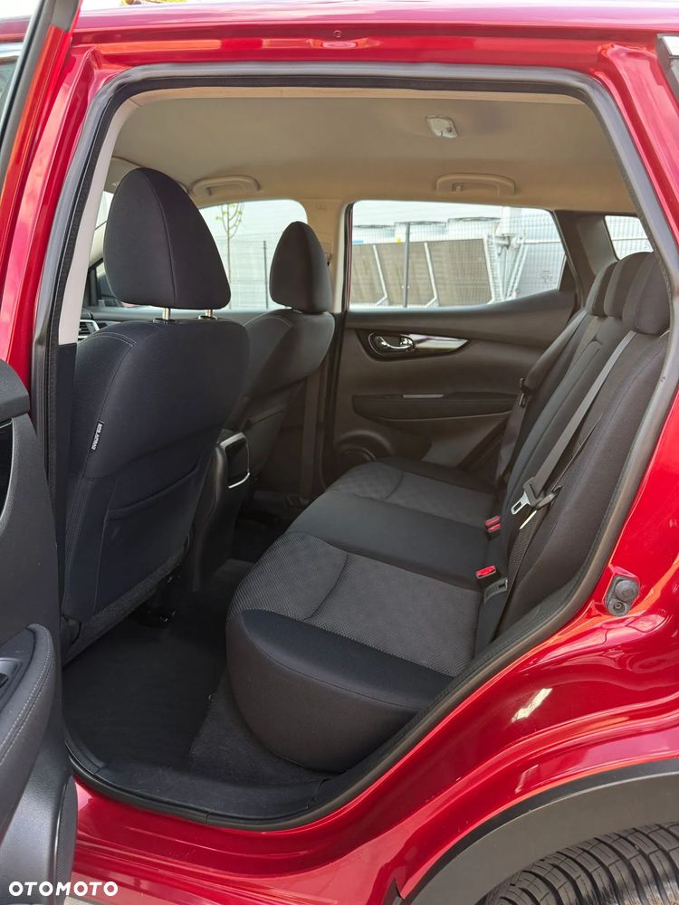 Nissan Qashqai - 10