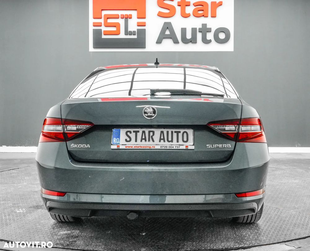 Skoda Superb 2.0 TDI DSG Style - 6
