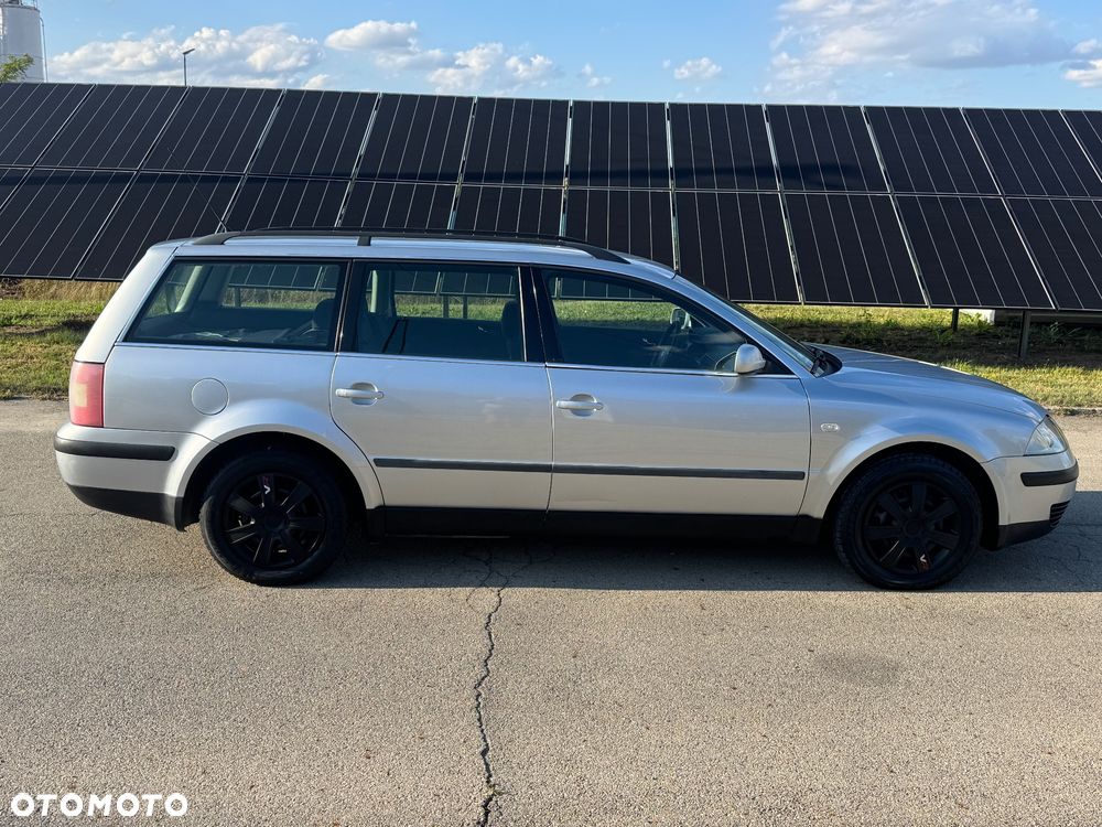 Volkswagen Passat 1.9 TDI Highline - 6