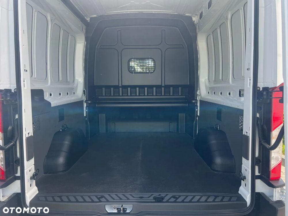 Ford Transit Brygadowy 2.0 EcoBlue 130 KM L3 - 6