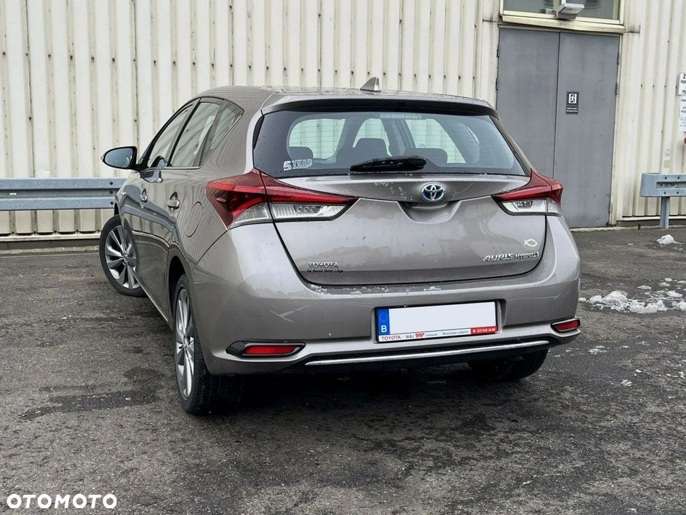 Toyota Auris - 6