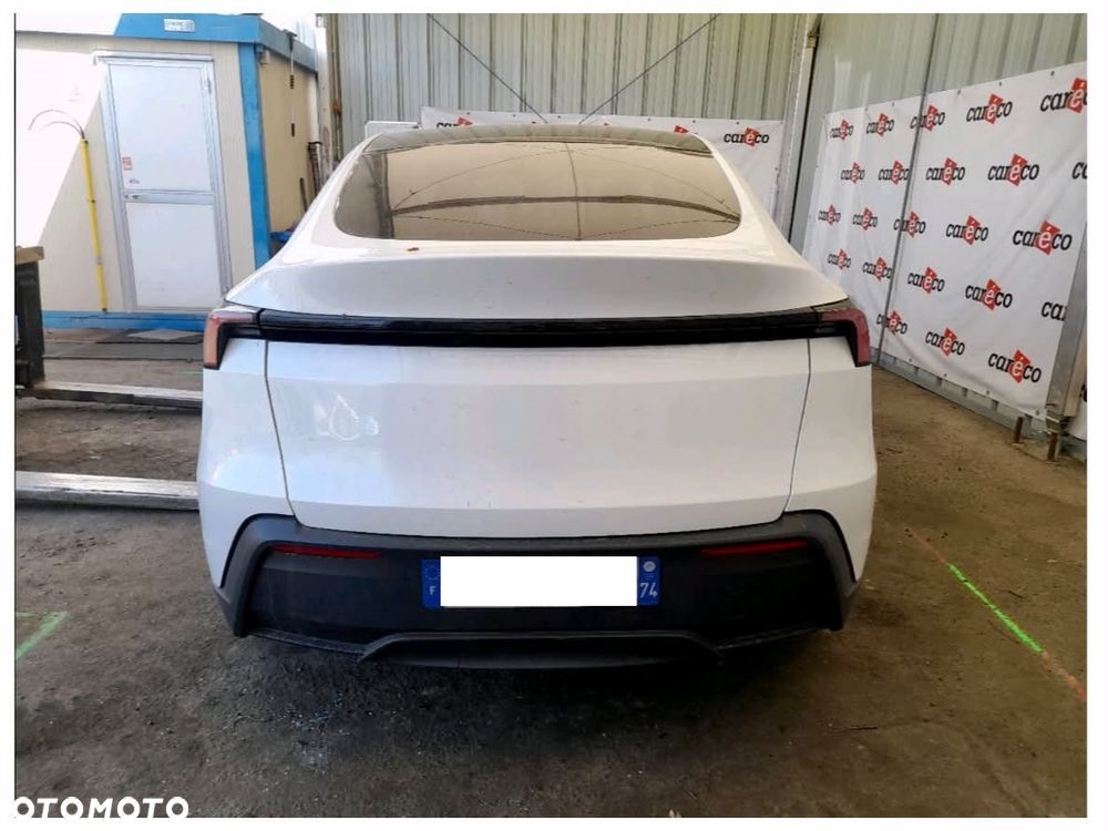 Tesla Model Y Standard - 19