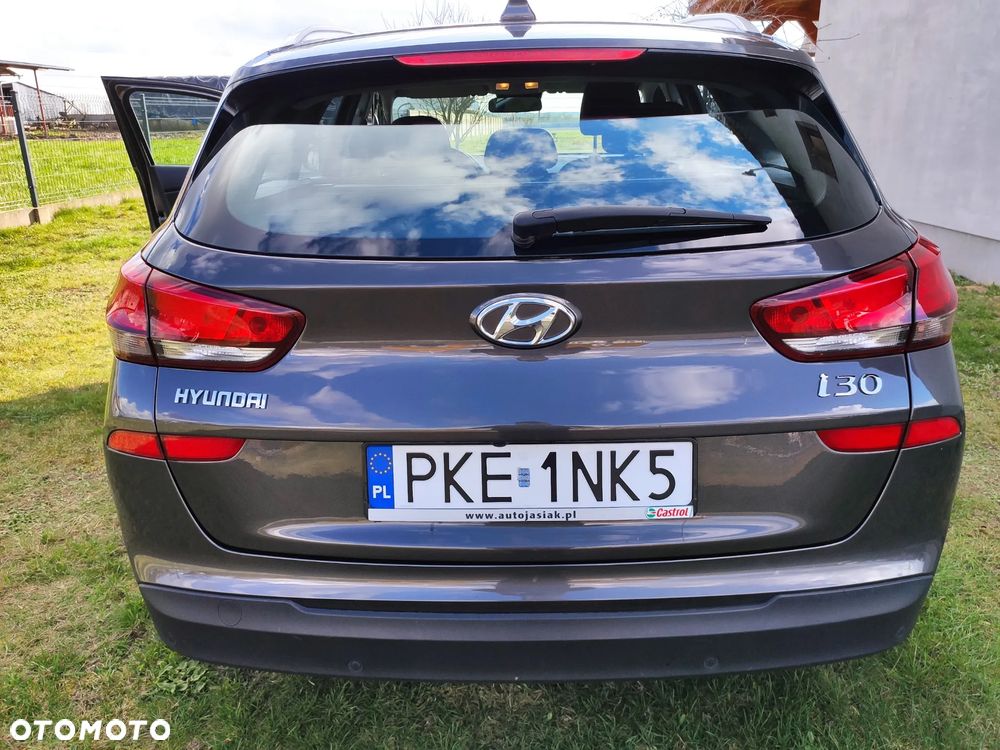 Hyundai i30 1.0 T-GDI Classic + - 17