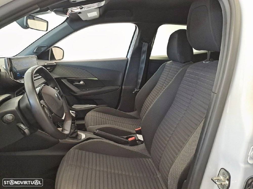 Peugeot 2008 1.2 PureTech Active - 9