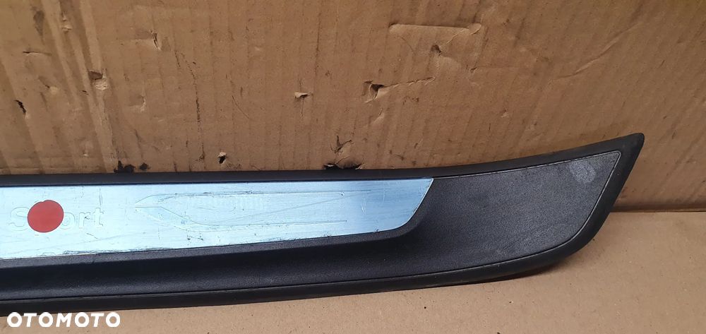 Nakładka listwa osłona progu lewy przód BMW X1 E84 8047745 7318565 - 3
