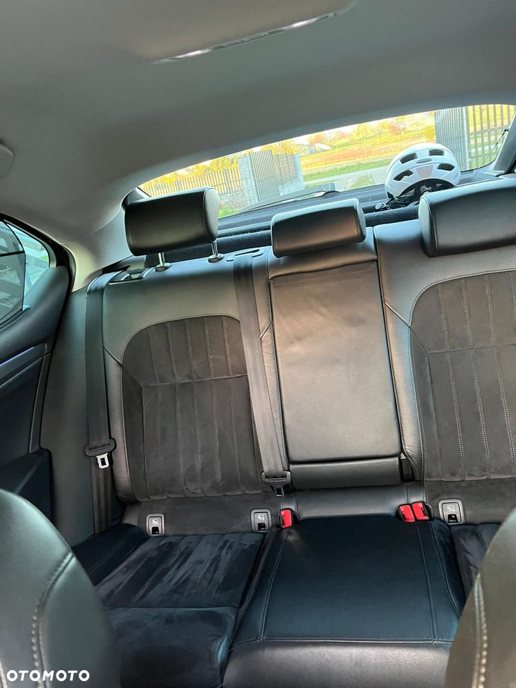Skoda Superb 2.0 TDI DSG Sportline - 13