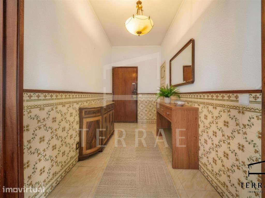 Apartamento T4, com 116 m², com elevador, localizado na Póvoa de Sa... - Grande imagem: 5/38