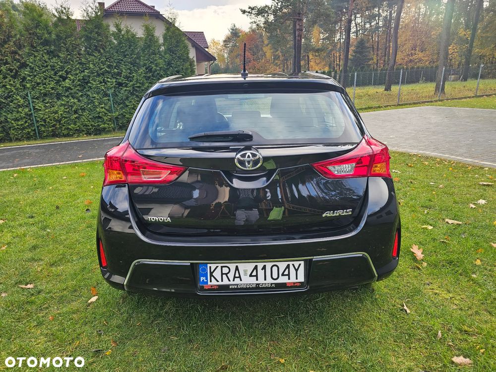Toyota Auris 1.4 D-4D Luna - 8