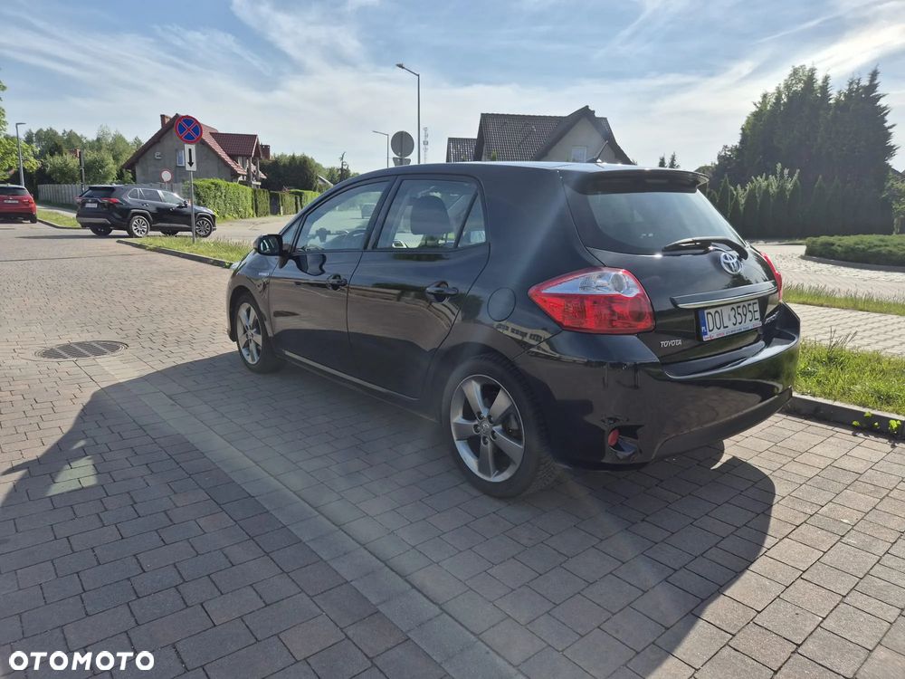 Toyota Auris - 4