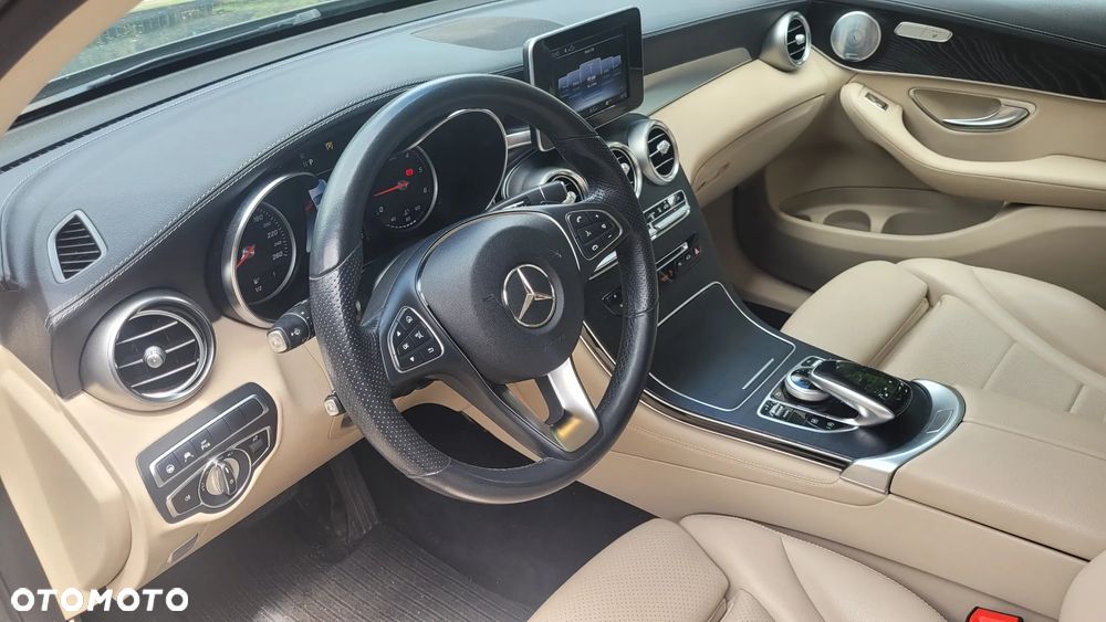 Mercedes-Benz GLC 220 d 4-Matic - 20