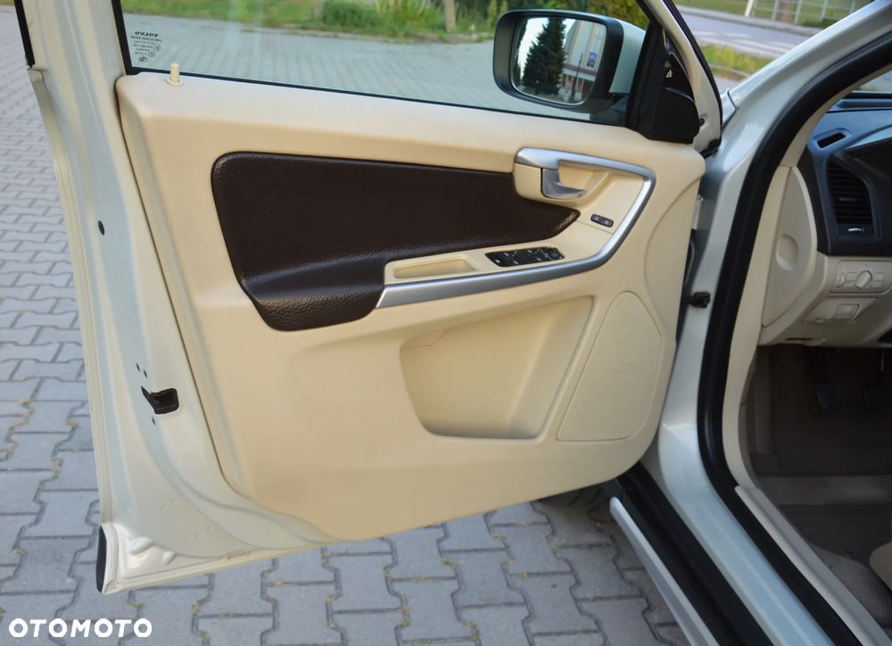 Volvo XC 60 - 16